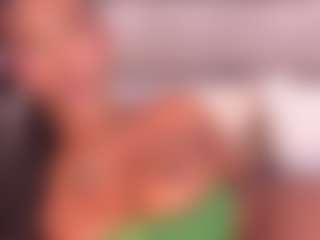 Dakota Wangi's Live Sex Cam Show