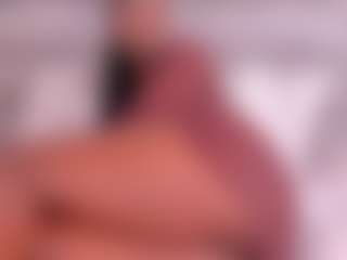 Dakota Wangi's Live Sex Cam Show