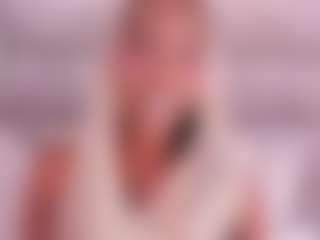 Live cam show with Dakota Wangi - Moaning on SquirtSoMuch