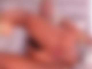 Live cam show with Dakota Wangi - Strip Black on Pornisteam.com