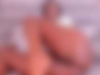 Live cam show with Dakota Wangi - Ebony Amateur on Milfs Live