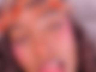 Live cam show with Dakota Wangi - Foot Fetish Black on sexylive.show