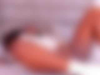 Live cam show with Dakota Wangi - Striptease Teen (18+) on Camming Site