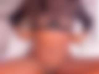 Dakota Wangi's Live Sex Cam Show