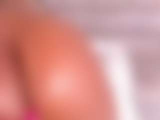 Dakota Wangi's Live Sex Cam Show