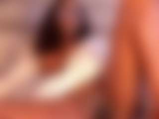 Live cam show with Dakota Wangi - Striptease on Cam Slut