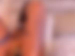 Live cam show with Dakota Wangi - Small Tits on AdultVida.com