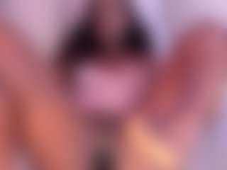 Dakota Wangi's Live Sex Cam Show