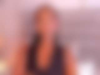 Live cam show with Dakota Wangi - Flashing on Hubzter Live