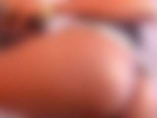 Live cam show with Dakota Wangi - Curvy Latina on SpankPalCams