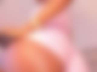 Dakota Wangi's Live Sex Cam Show