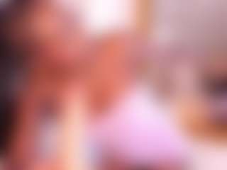 Live cam show with Dakota Wangi - Tease Black on sexylive.show
