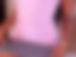 Live cam show with Dakota Wangi - Black Squirt on thefappeningchat.com