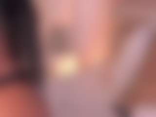 Live cam show with Dakota Wangi - Black Amateur on Camsoda