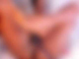 Dakota Wangi's Live Sex Cam Show
