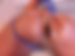 Live cam show with Dakota Wangi - Strip Ebony on Porn Luv | colombia