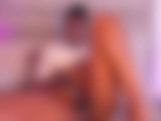 Dakota Wangi's Live Sex Cam Show