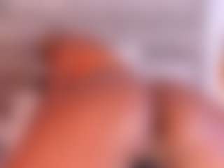 Live cam show with Dakota Wangi - Arab Striptease on Camsoda