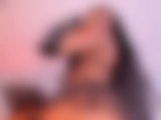 Dakota Wangi's Live Sex Cam Show