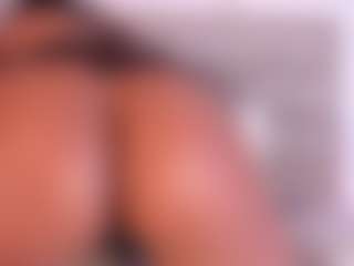 Dakota Wangi's Live Sex Cam Show
