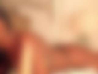 Live cam show with Dakota Wangi - Curvy Young Adult on Camsoda