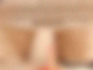 Live cam show with Dakota Wangi - Young Adult on Camsoda