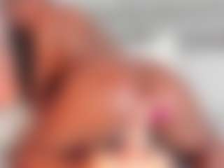 Dakota Wangi's Live Sex Cam Show