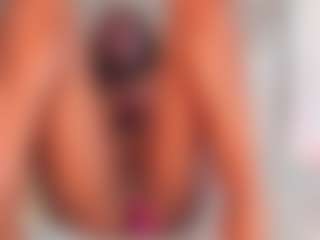 Dakota Wangi's Live Sex Cam Show