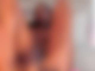 Dakota Wangi's Live Sex Cam Show