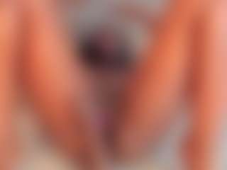 Dakota Wangi's Live Sex Cam Show