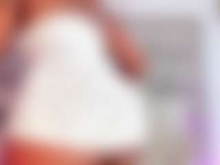 Live cam show with Dakota Wangi - Ebony Teen (18+) on sexylivex.com