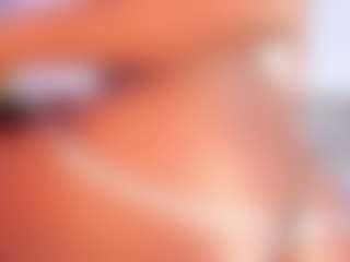 Live cam show with Dakota Wangi - Squirt Teen (18+) on friskycurves.com