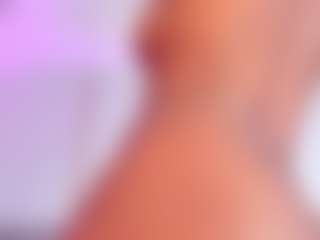 Dakota Wangi's Live Sex Cam Show