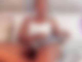 Dakota Wangi's Live Sex Cam Show