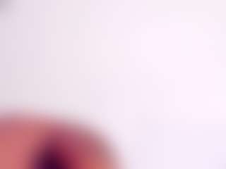 Live cam show with Dakota Wangi - Ebony Teen (18+) on Camsoda