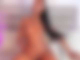 Dakota Wangi's Live Sex Cam Show
