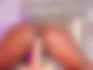 Live cam show with Dakota Wangi - Foot Fetish on Camsoda