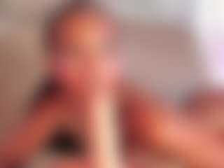 Dakota Wangi's Live Sex Cam Show