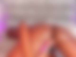 Dakota Wangi's Live Sex Cam Show