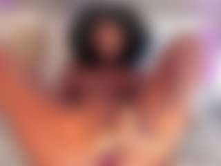 Dakota Wangi's Live Sex Cam Show