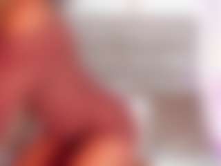 Live cam show with Dakota Wangi - Spy Mature on TeamSkeetLive
