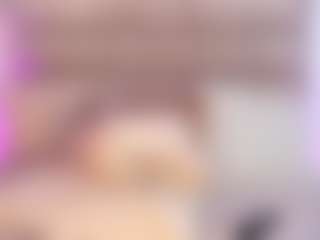 Dakota Wangi's Live Sex Cam Show