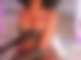 Show de cam en vivo con Dakota Wangi - BBW en Camsoda