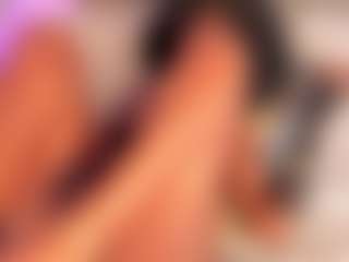 Live cam show with Dakota Wangi - Dirty Talk on Camsoda