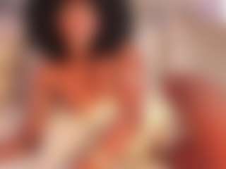 Live cam show with Dakota Wangi - Strip on TeamSkeetLive