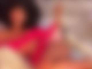 Live cam show with Dakota Wangi - Ebony Squirt on liverealitysex.com