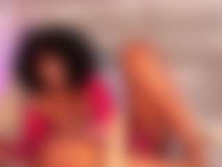 Live cam show with Dakota Wangi - Ebony Squirt on TeamSkeetLive