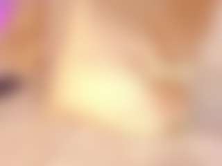 Dakota Wangi's Live Sex Cam Show