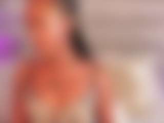 Live cam show with Dakota Wangi - Striptease Latina on anonymated.com