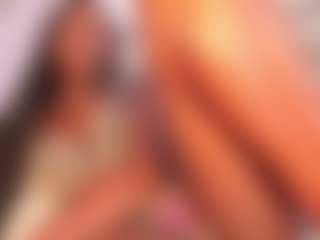 Live cam show with Dakota Wangi - Flashing on sexylivex.com
